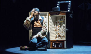 Miguel De Molina al desnudo - LAZONA teatro